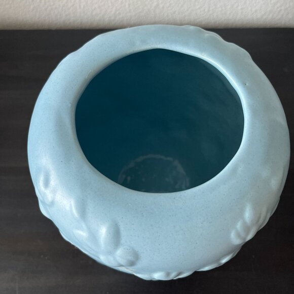 Haeger Matte Blue Floral Vase // Embossed Dogwood Branches // 6.75" Tall Vintage - Picture 3 of 7